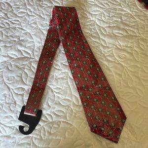 Silk tie